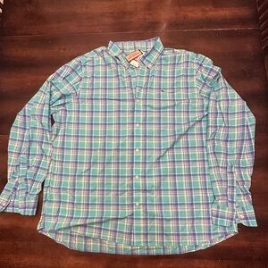 NWT Vineyard Vines performance shirt